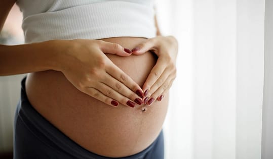 Featured image for “Pregnancy After a Tummy Tuck: Is It Still Possible?”